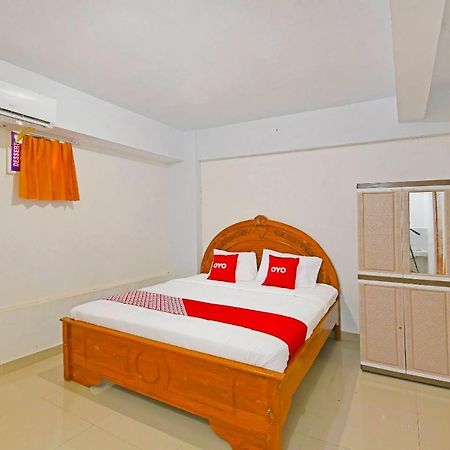 Oyo 90967 Soka Asri Guest House Darmasaba Luaran gambar