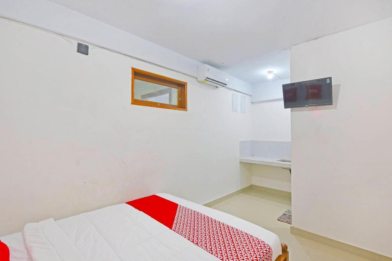 Oyo 90967 Soka Asri Guest House Darmasaba Luaran gambar