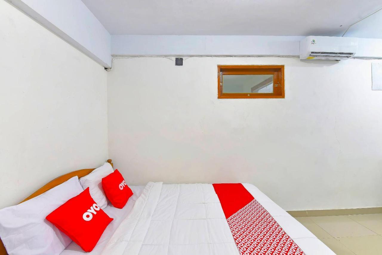 Oyo 90967 Soka Asri Guest House Darmasaba Luaran gambar