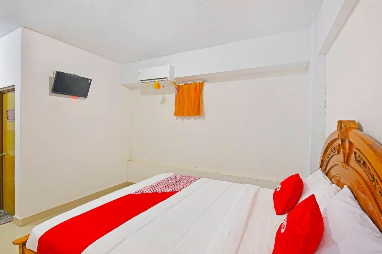 Oyo 90967 Soka Asri Guest House Darmasaba Luaran gambar