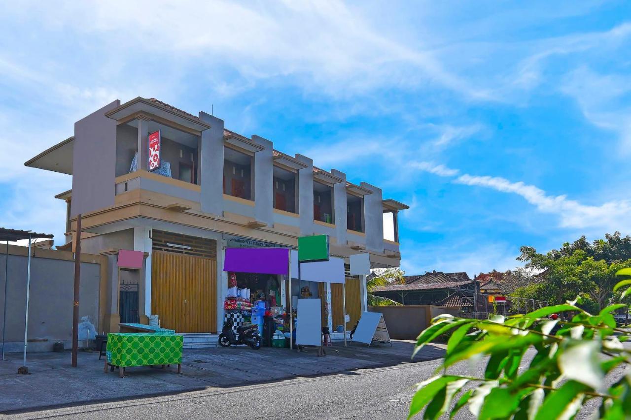 Oyo 90967 Soka Asri Guest House Darmasaba Luaran gambar