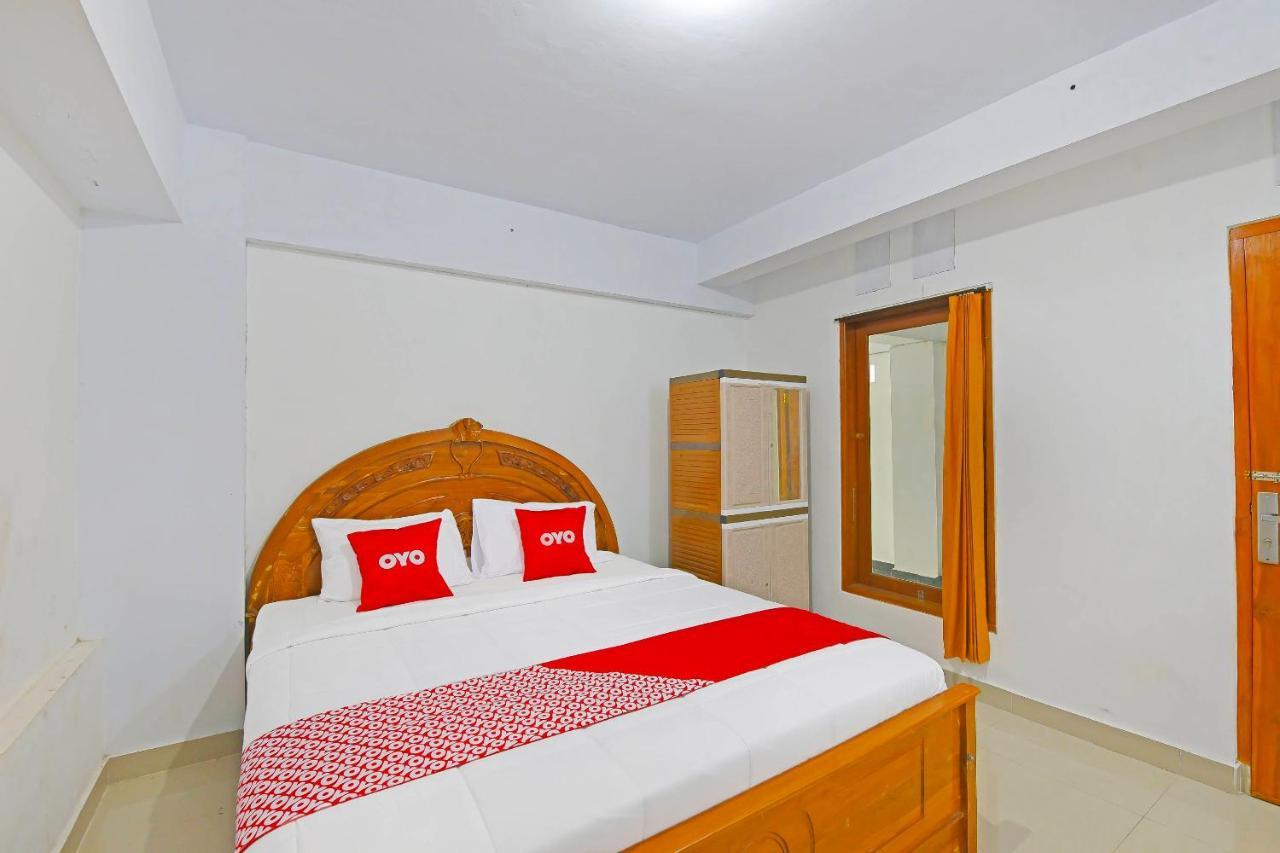 Oyo 90967 Soka Asri Guest House Darmasaba Luaran gambar